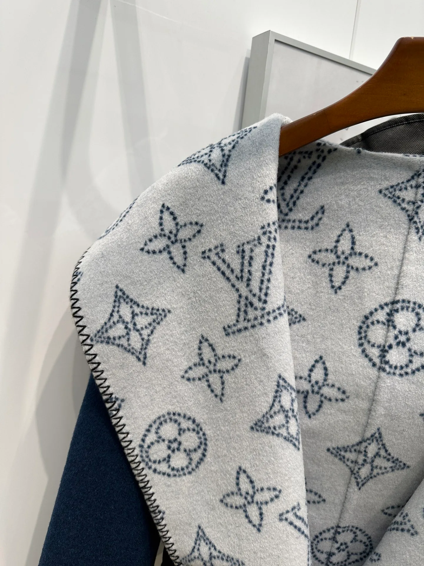 Пальто Женские Louis Vuitton 793738
