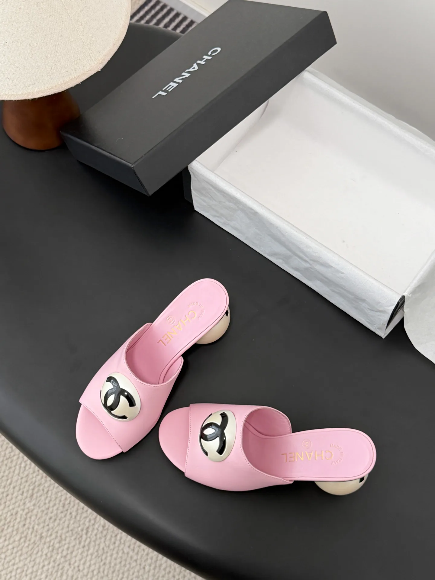 Босоножки Женские Chanel 10997483