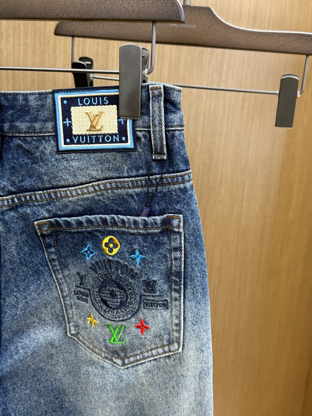 Джинсы Женские Louis Vuitton 12875516