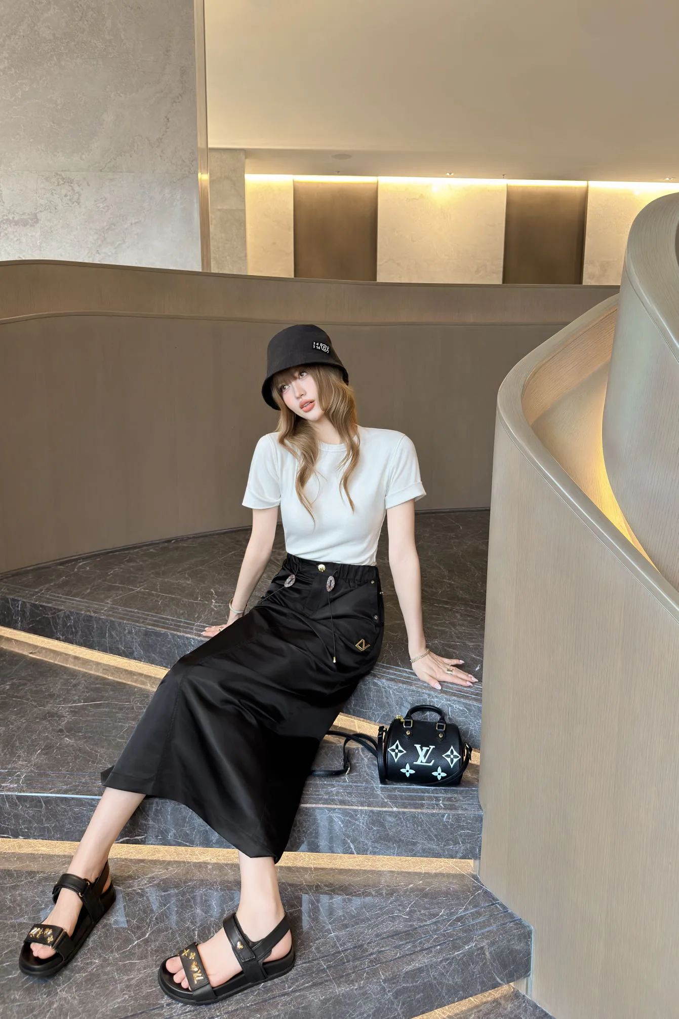 Юбки Женские Louis Vuitton 13120741