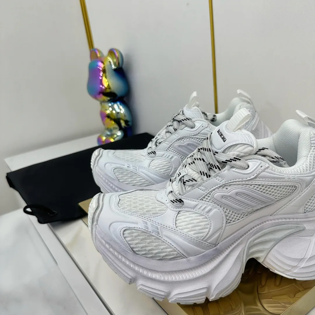 Кроссовки Женские Balenciaga 11567676