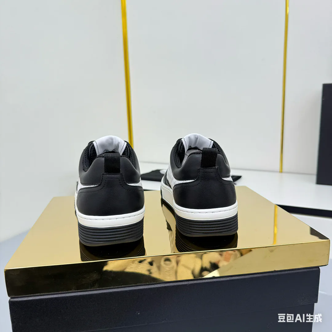 Кроссовки Женские Chanel 4502741