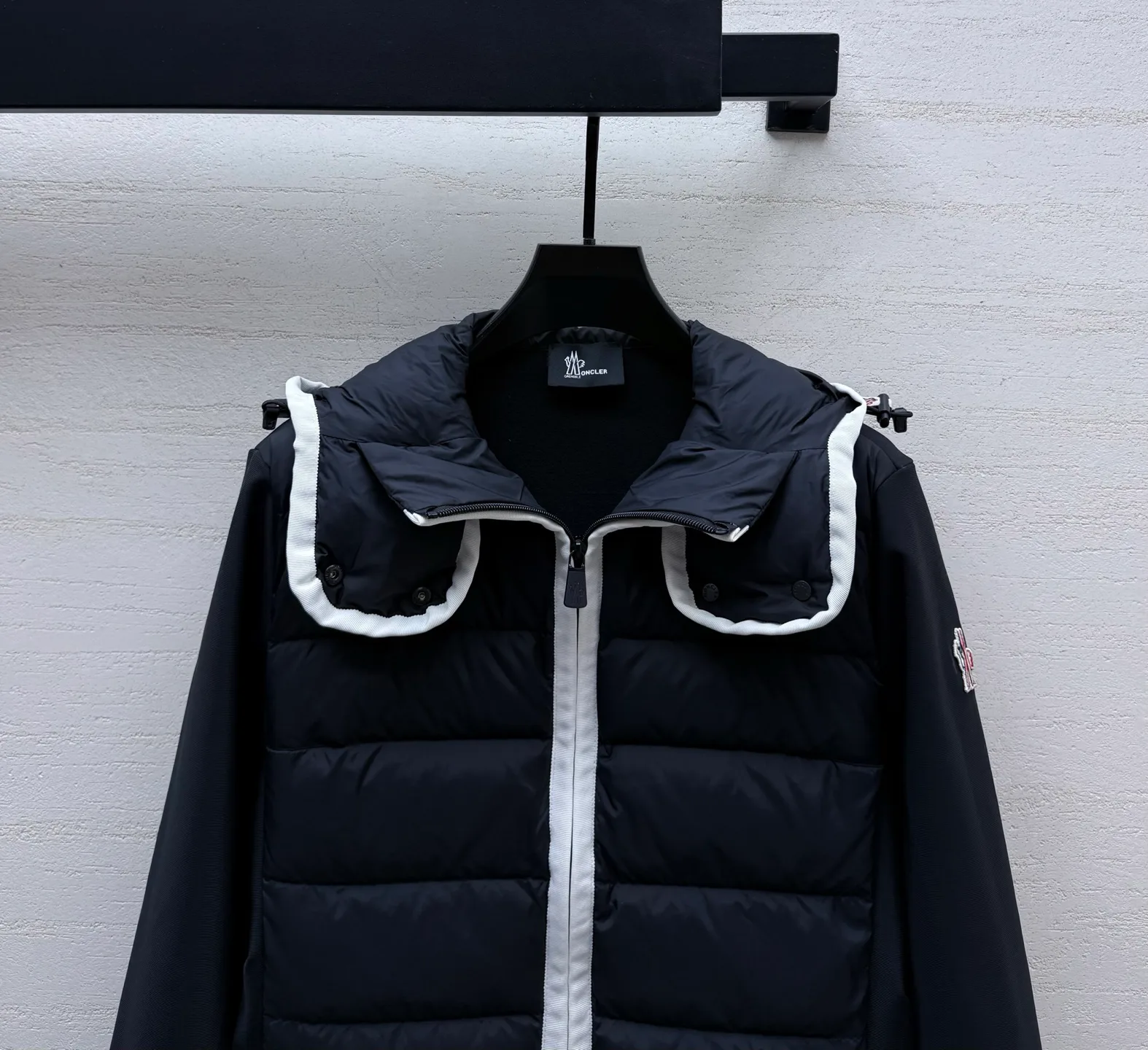 Куртки И Пуховики Женские Moncler 18858542