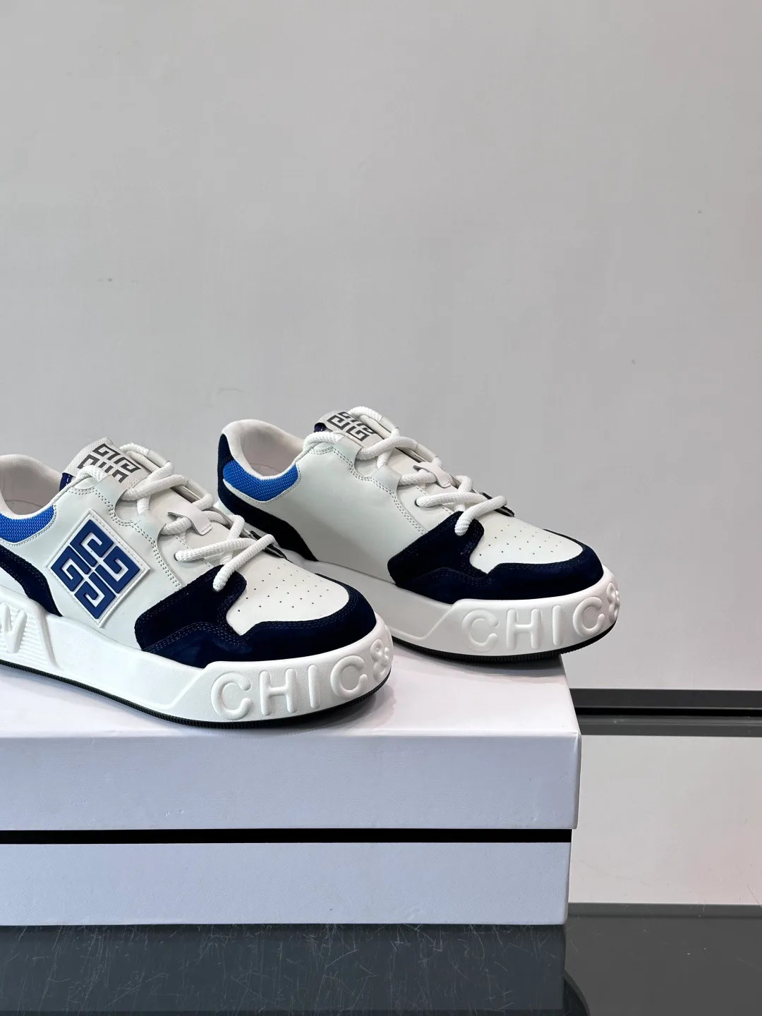 Кроссовки Мужские Givenchy 1889960