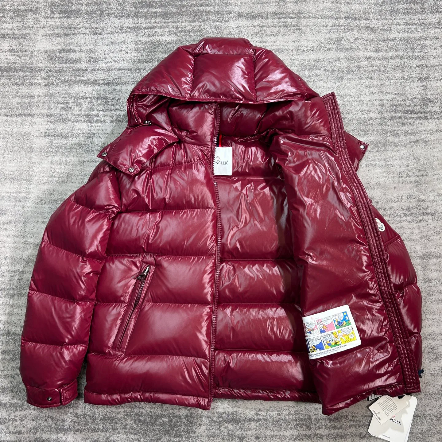 Куртки И Пуховики Женские Moncler 18354328
