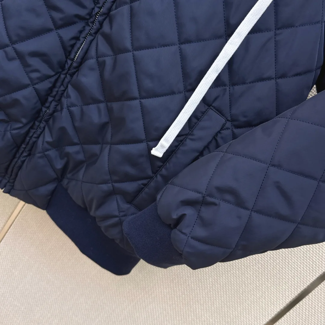 Куртки И Пуховики Женские Miu Miu 18450458