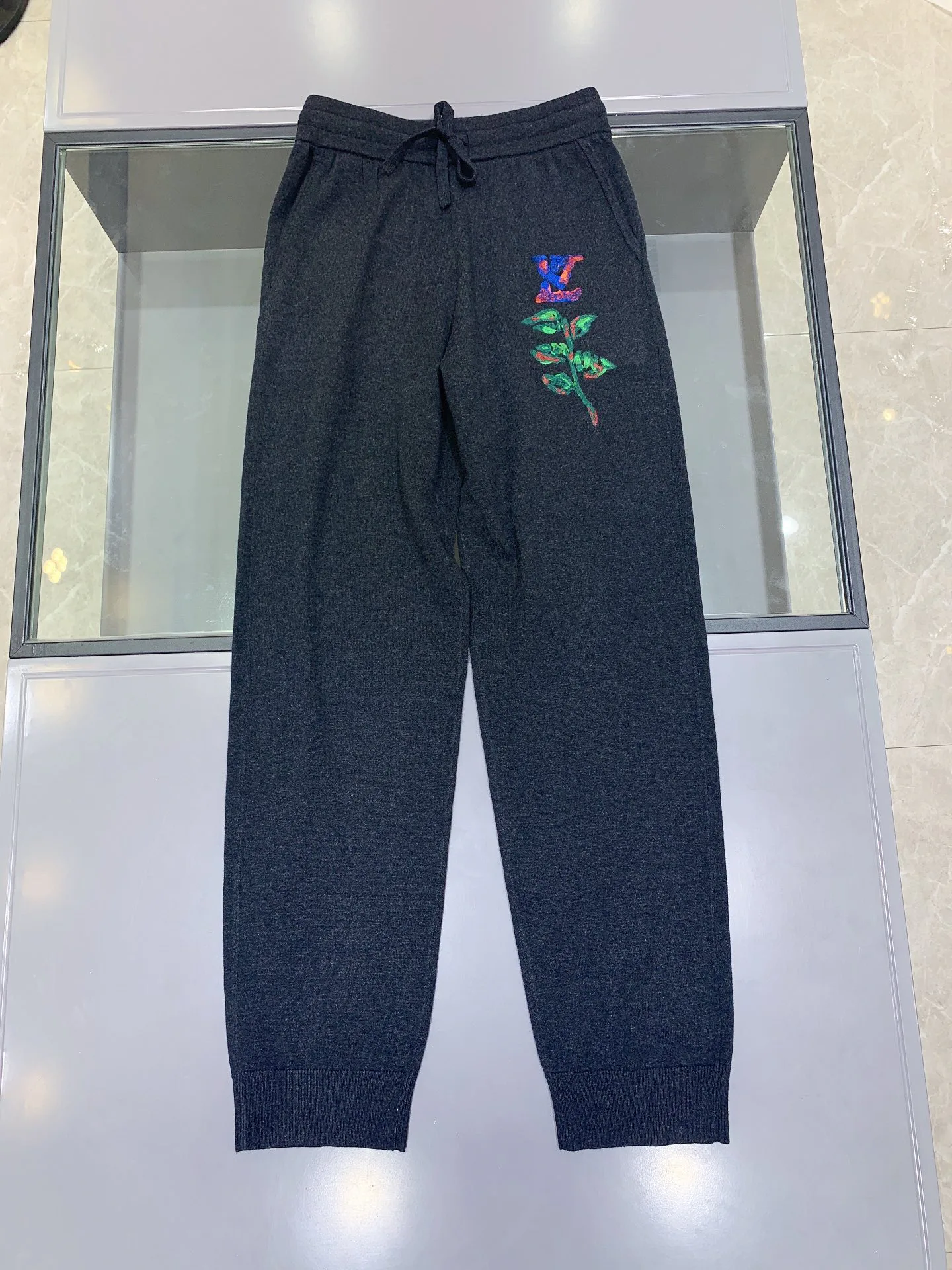 Брюки Женские Louis Vuitton 5353209