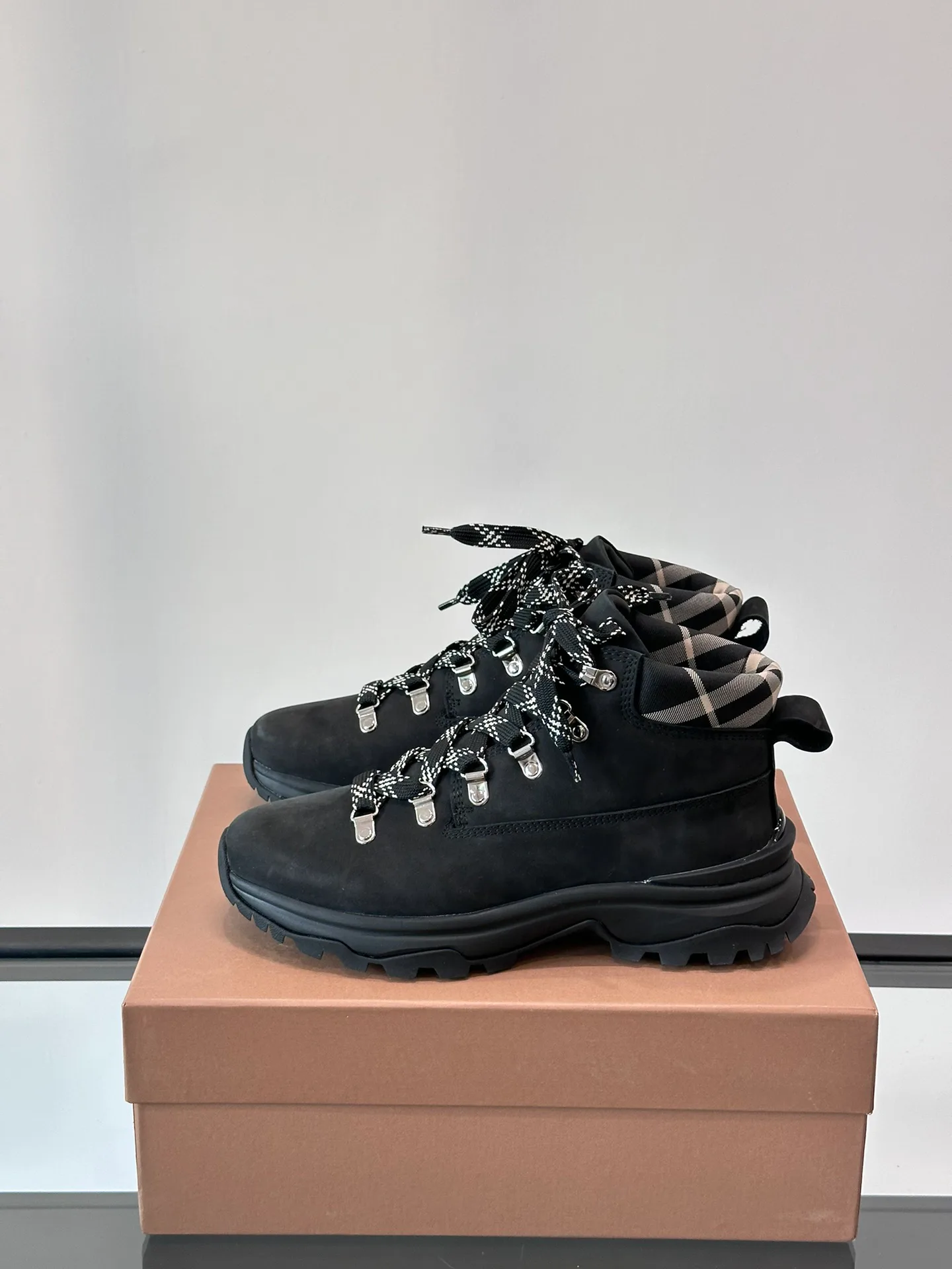 Кроссовки Мужские Burberry 848751