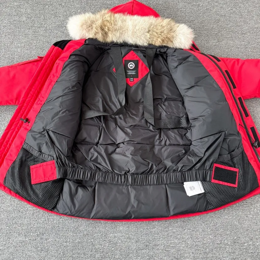 Куртки И Пуховики Женские Canada Goose 18722844