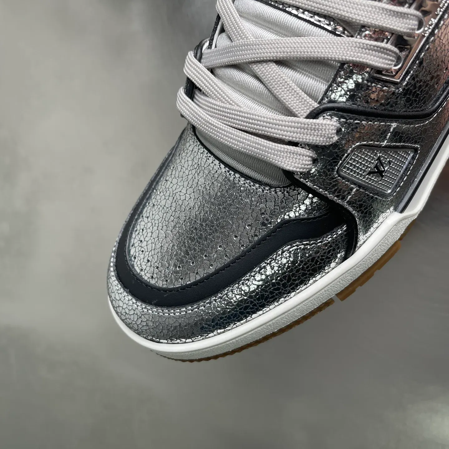 Кроссовки Мужские Louis Vuitton 1257947