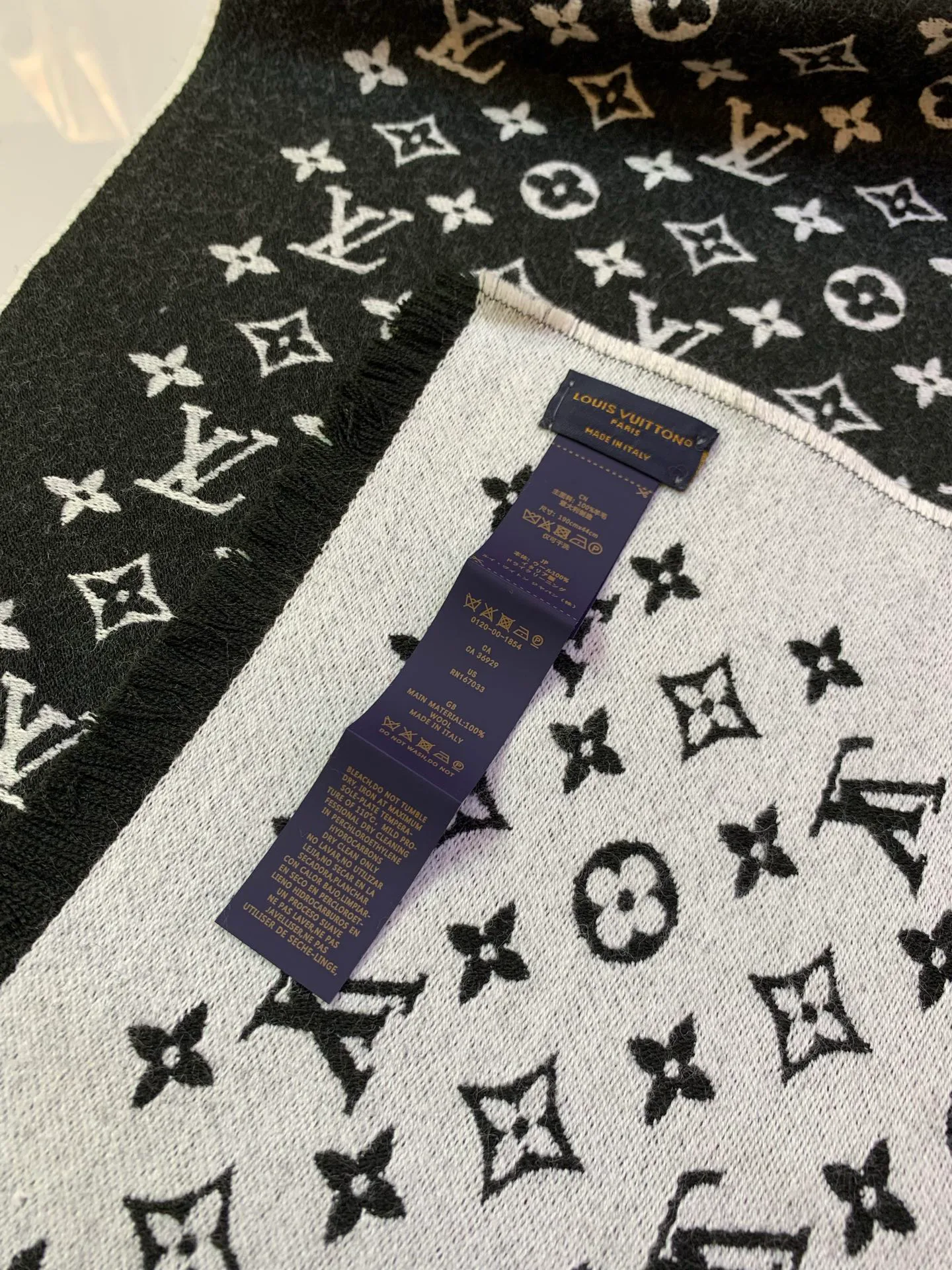 Шарфы Louis Vuitton 18535869