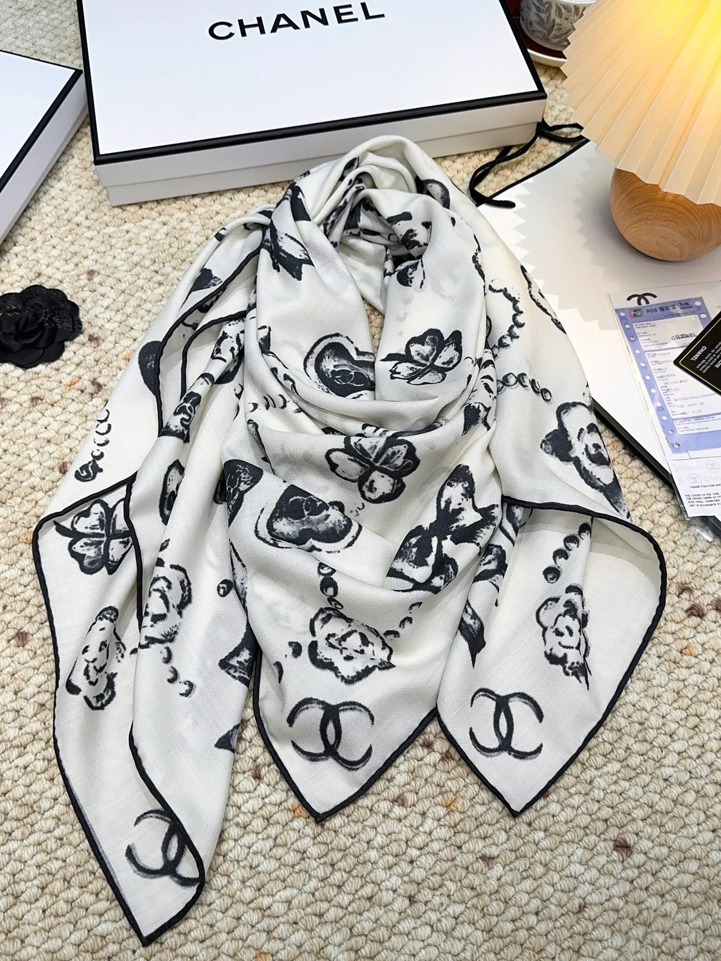 Платки Chanel 5417651