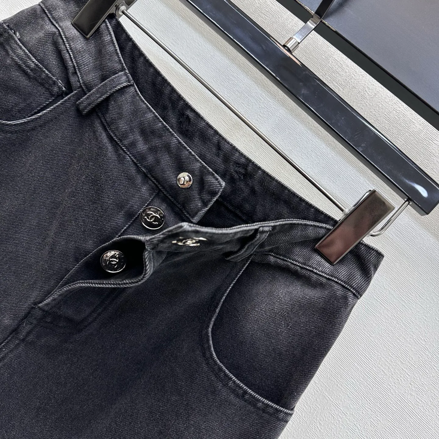 Джинсы Женские Chanel 11620995