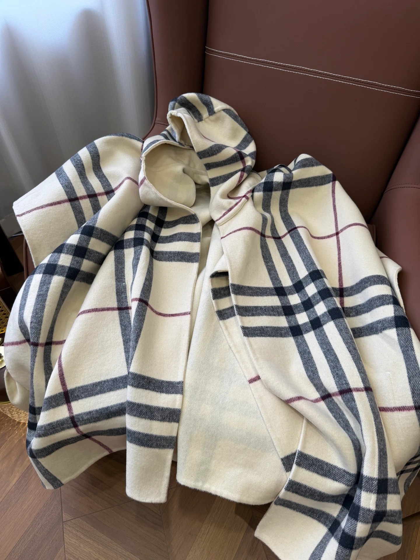 Пальто Женские Burberry 19337227
