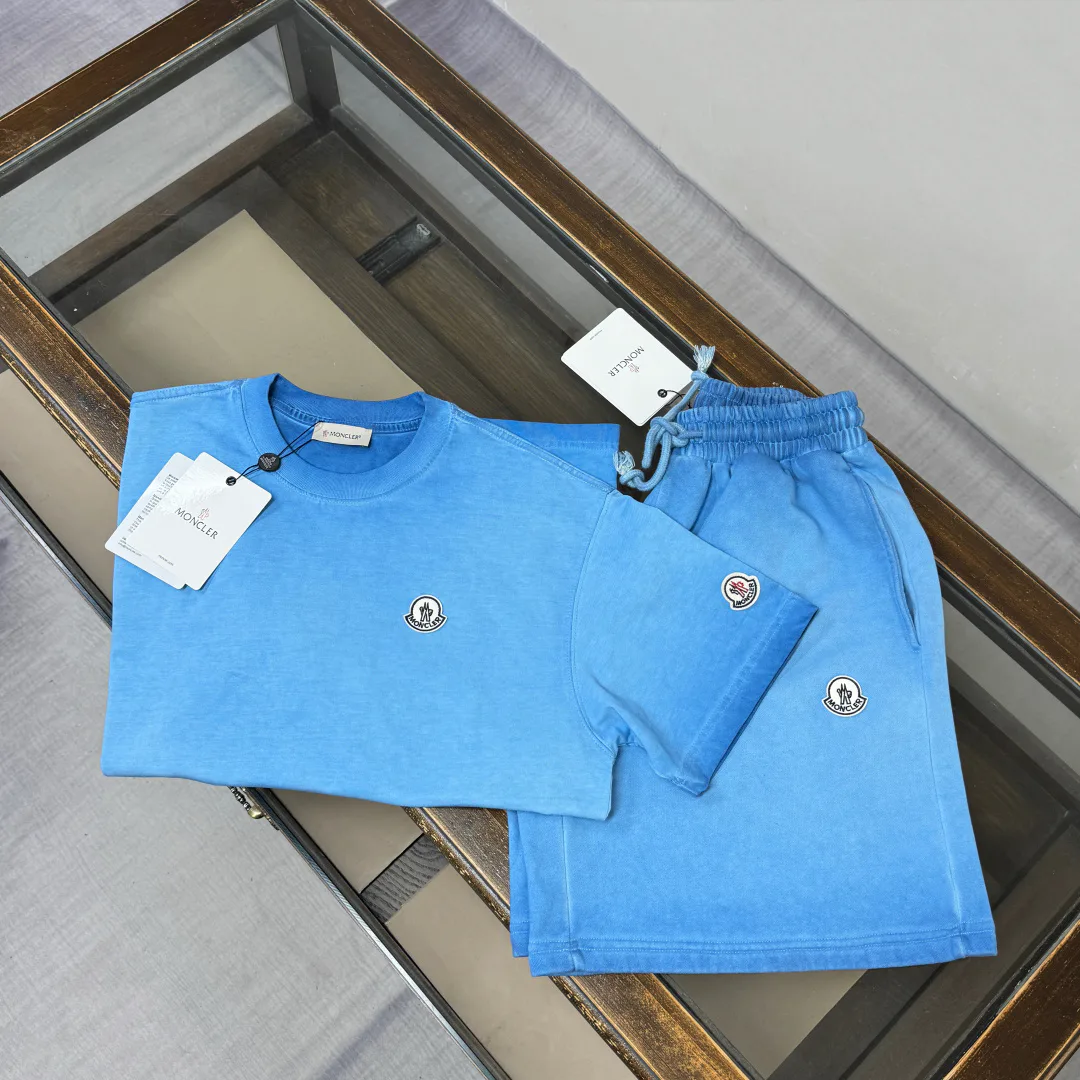 Костюмы Женские Moncler 11885567