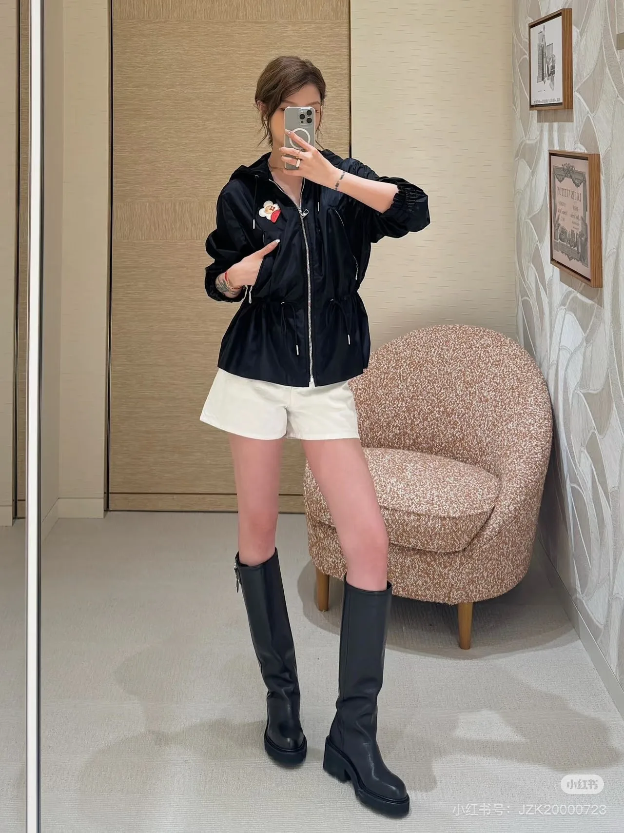 Куртки И Пуховики Женские Louis Vuitton 7592667