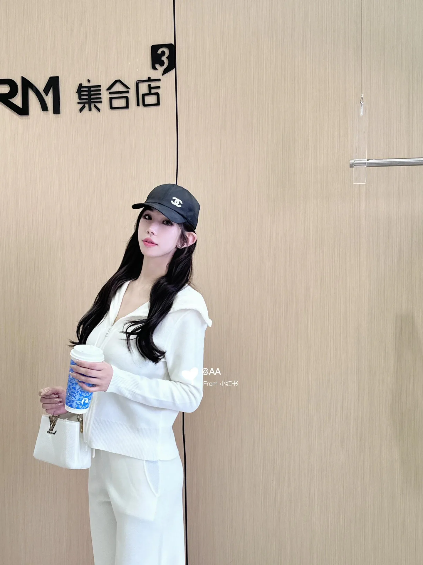 Джемперы И Свитеры Женские Moncler 10850