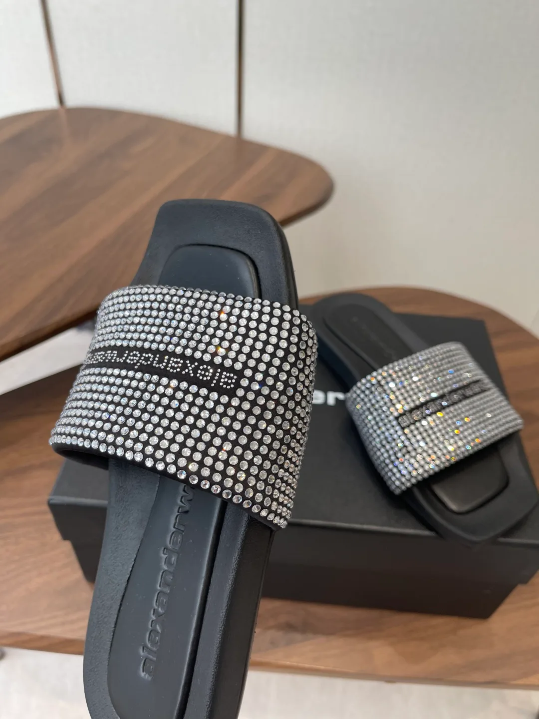Шлепанцы Женские Alexander Wang 11645217