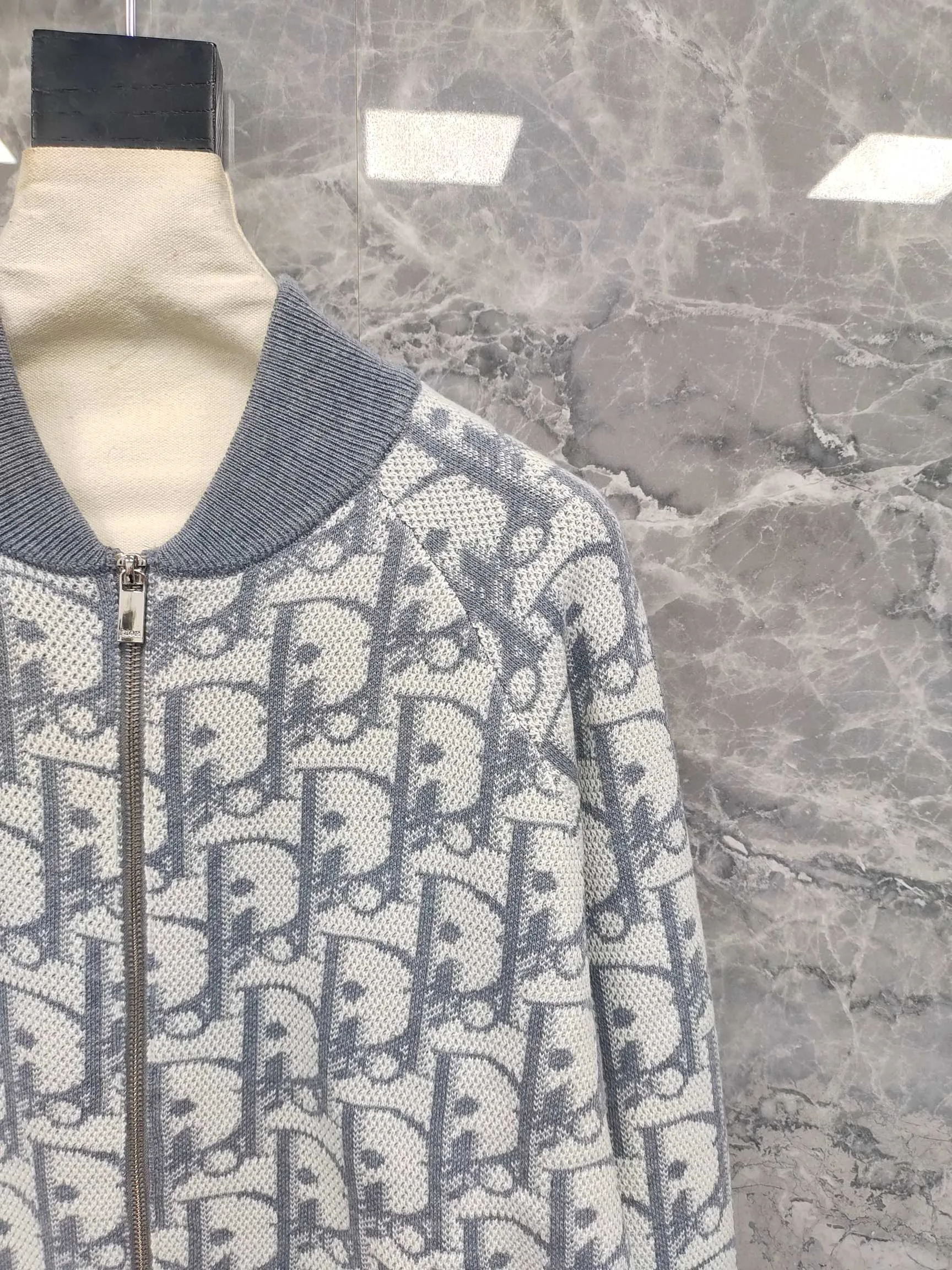 Джемперы И Свитеры Женские Christian Dior 18743399