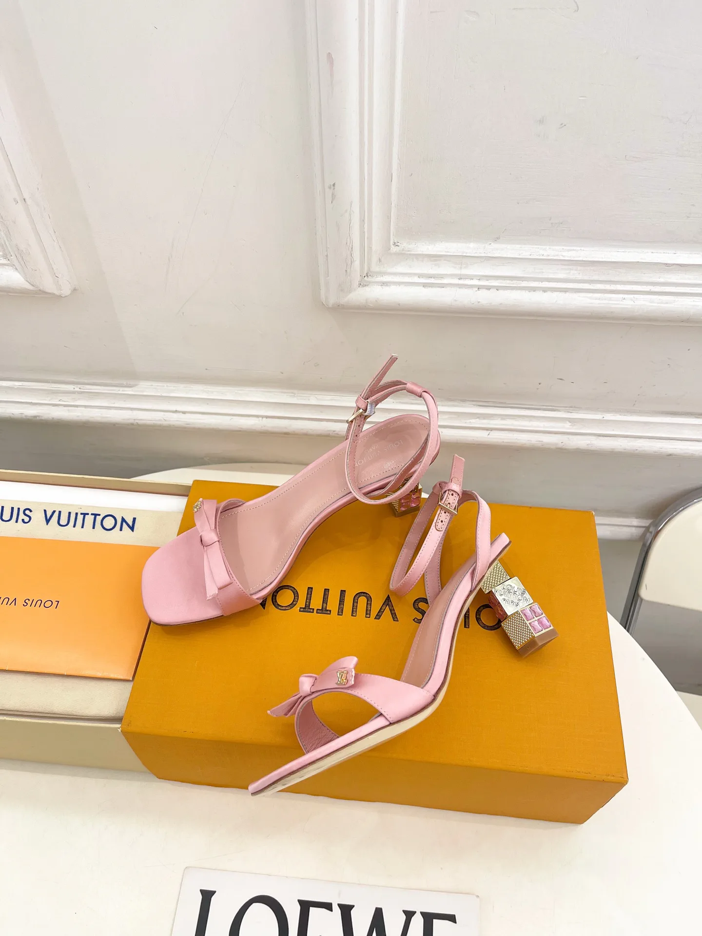 Босоножки Женские Louis Vuitton 18034969