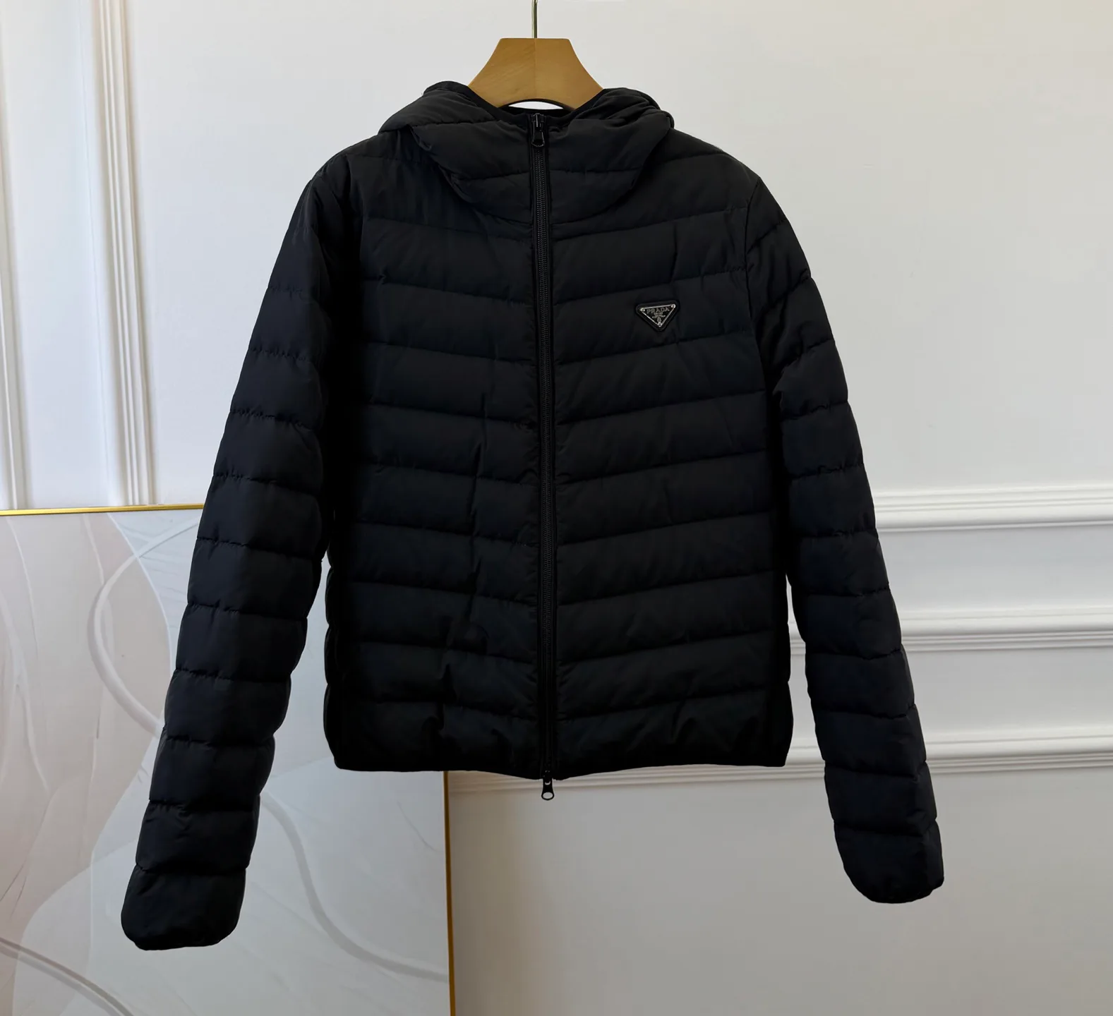 Куртки И Пуховики Женские Prada 19793152