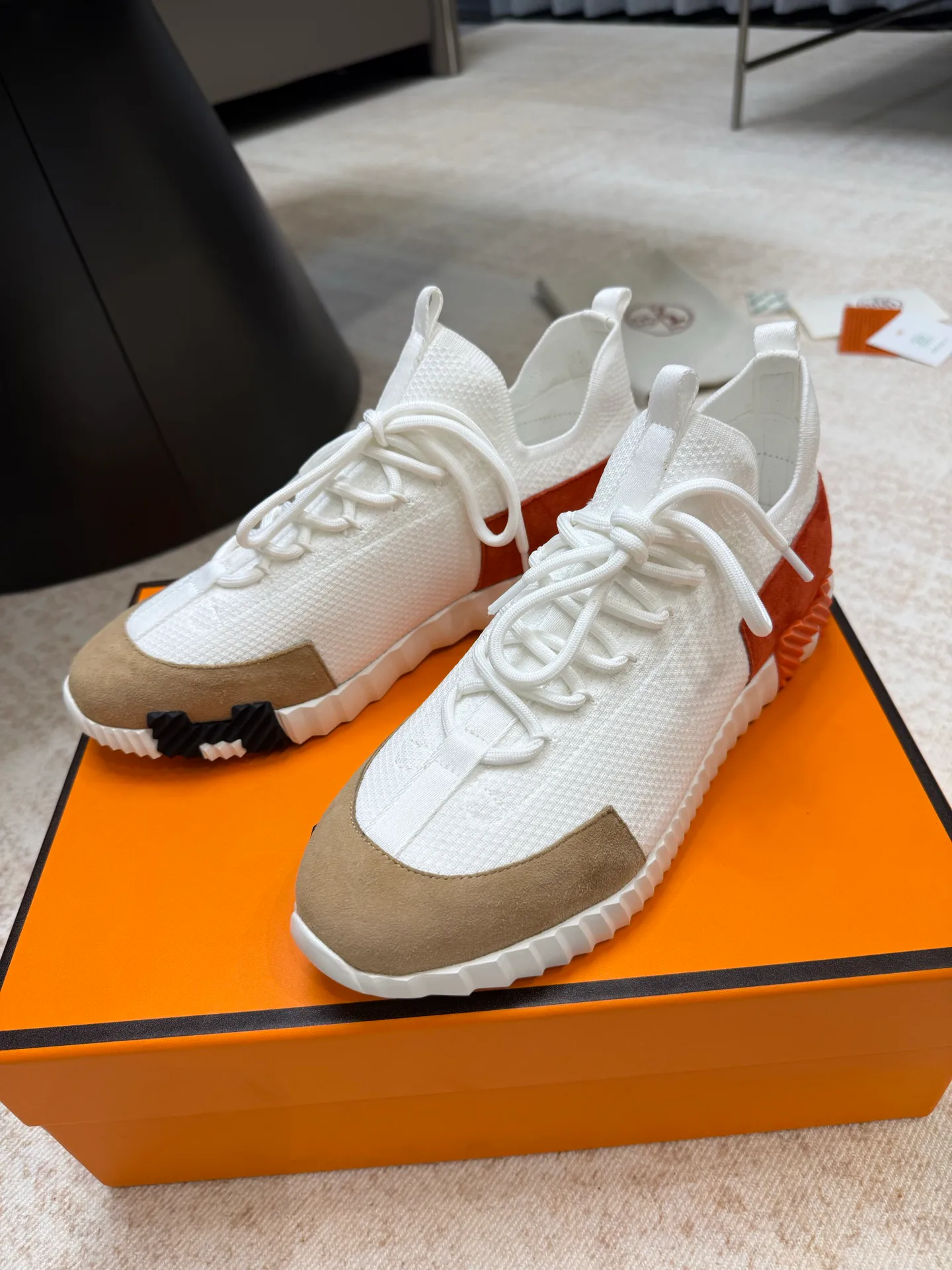 Кроссовки Женские Hermes 11628828