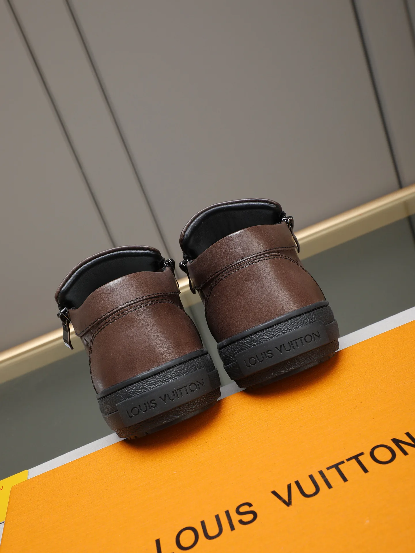 Кроссовки Мужские Louis Vuitton 1277015