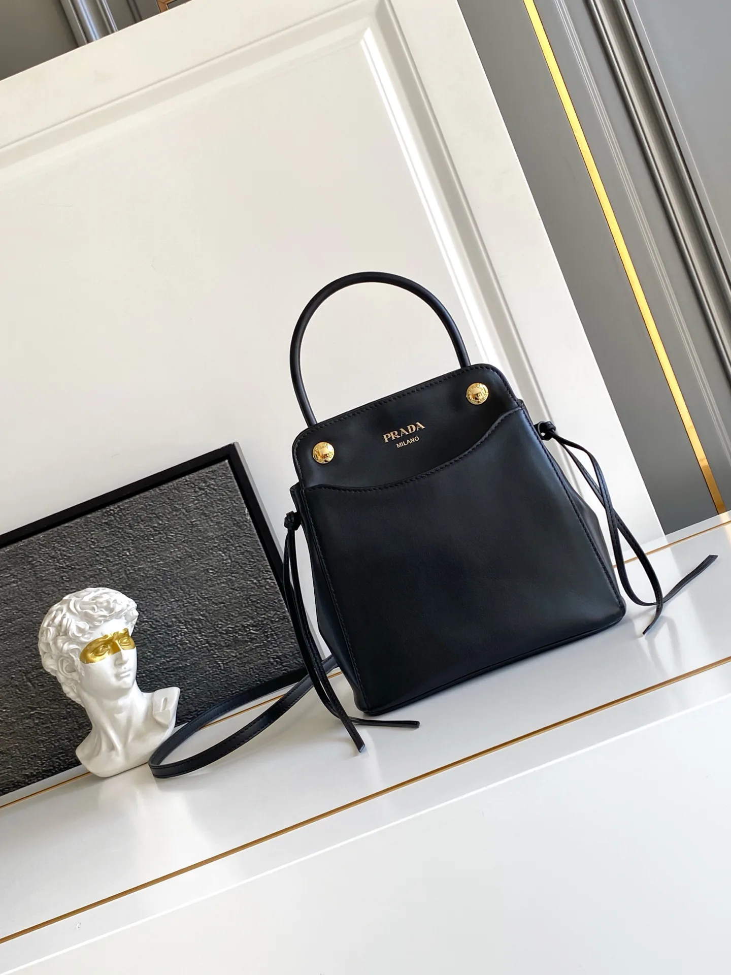 Классические Сумки Женские Prada 13368489