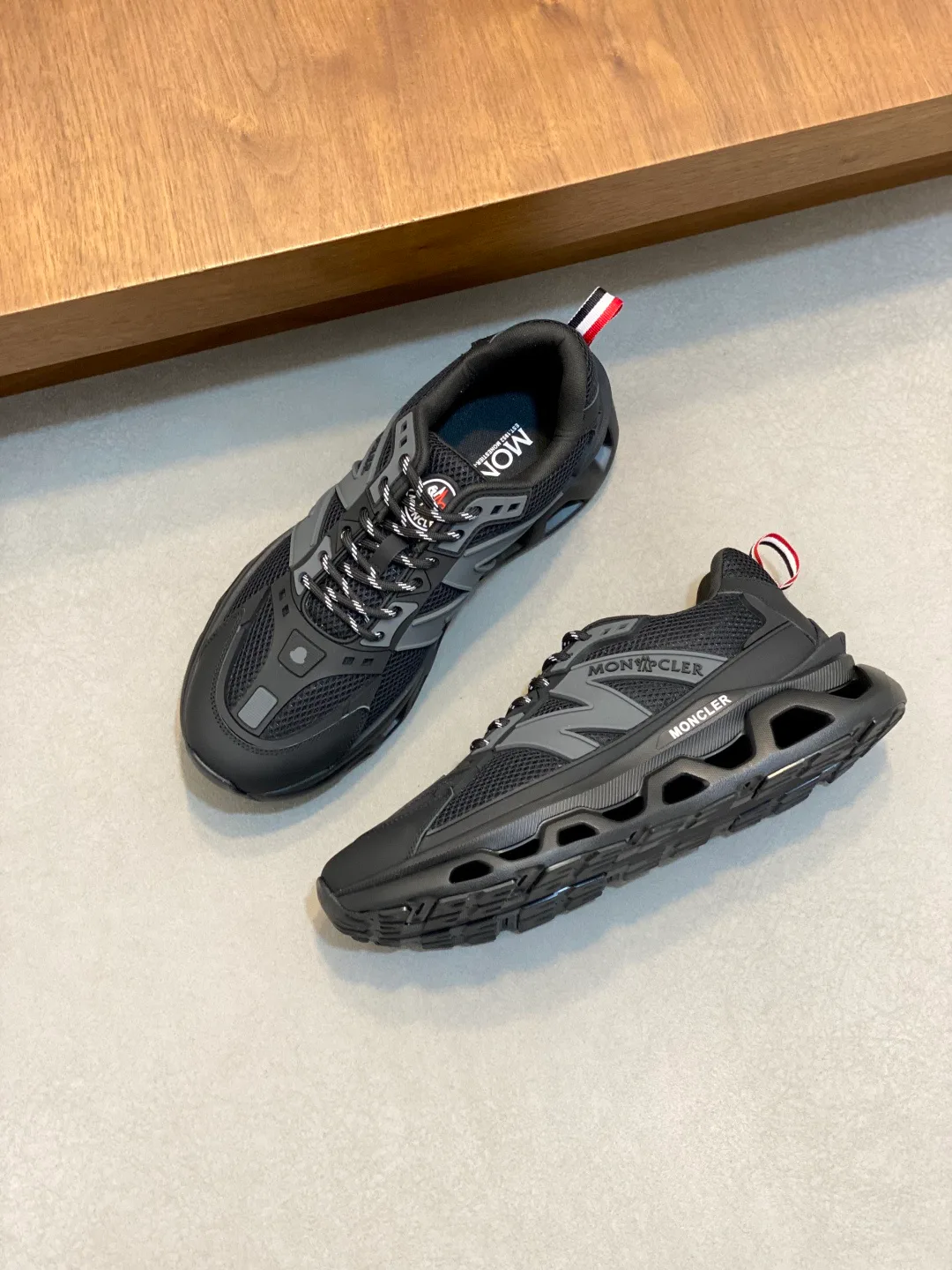 Кроссовки Мужские Moncler 12842866