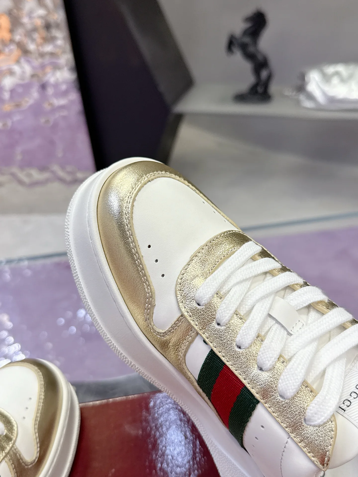 Кеды Женские Gucci 279186