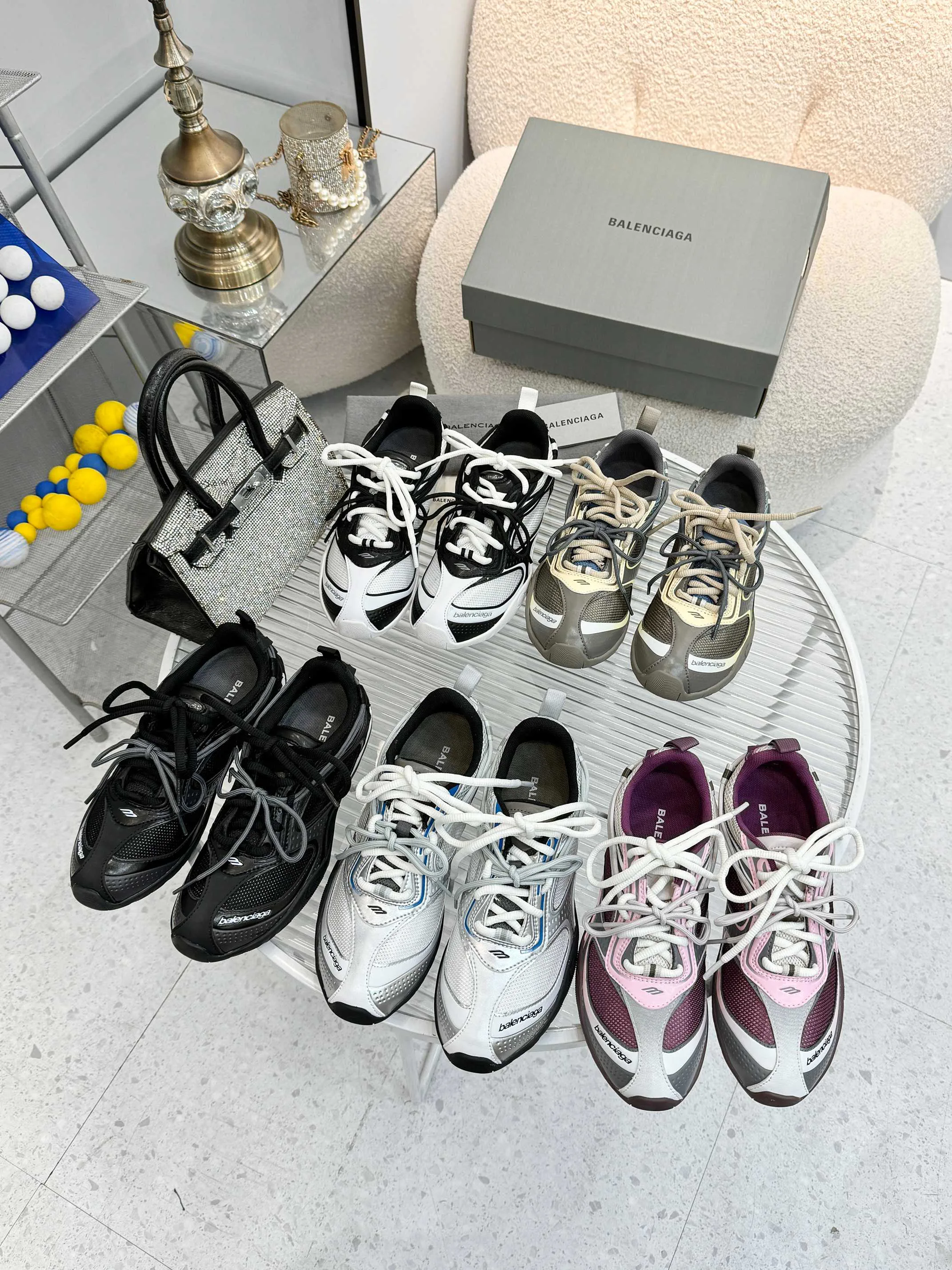 Кроссовки Женские Balenciaga 14800129