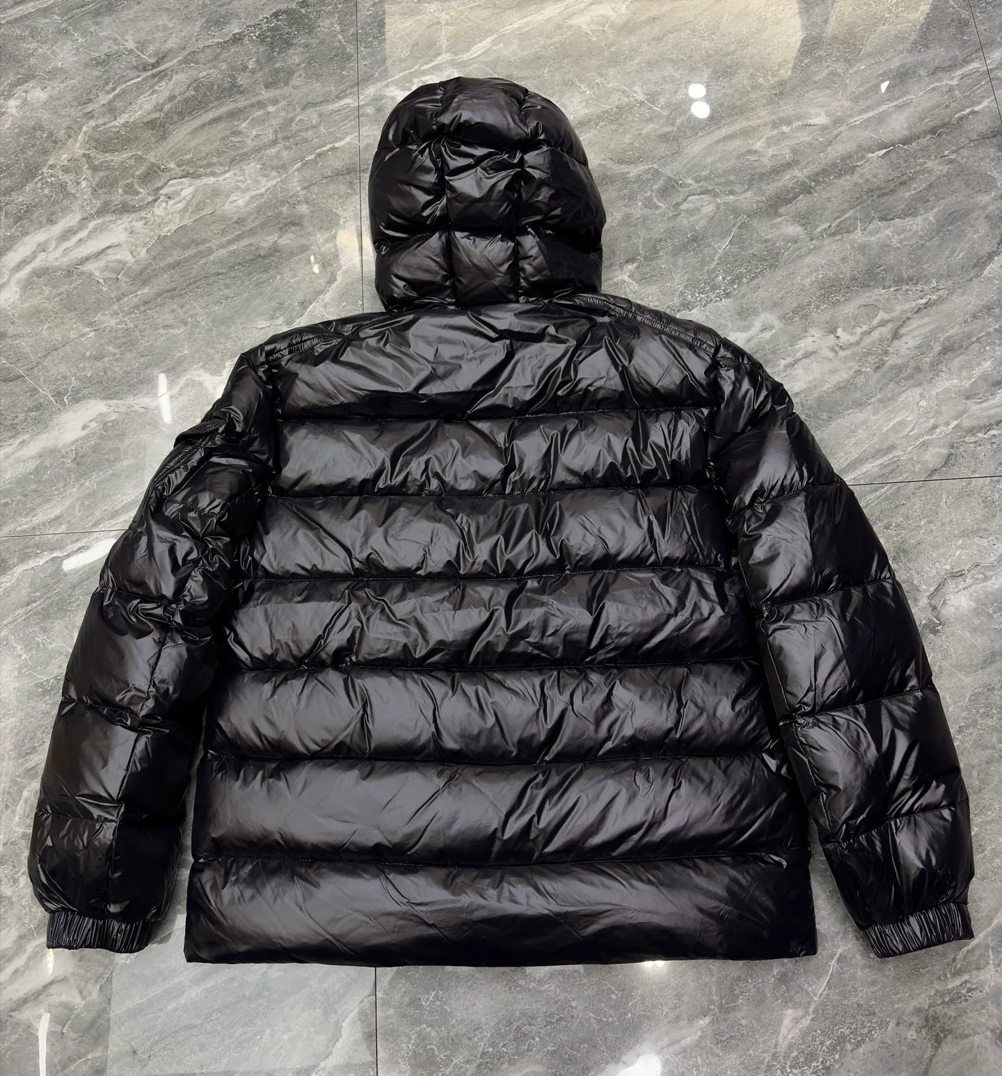 Куртки И Пуховики Мужские Moncler 17568680