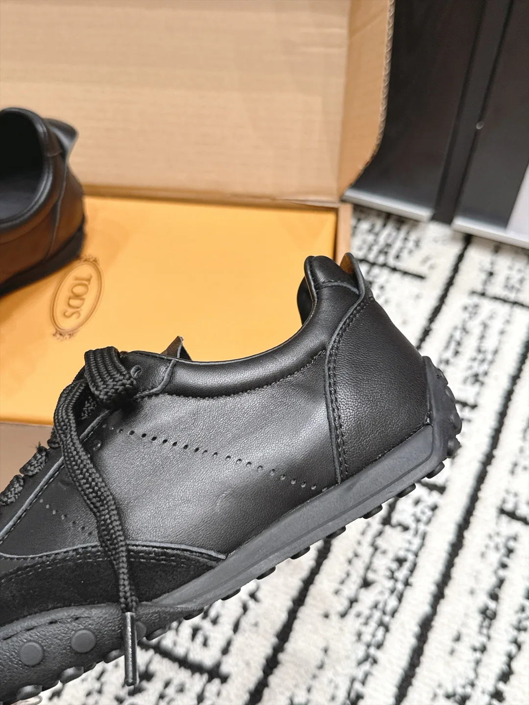 Кроссовки Женские Tod's 18490696