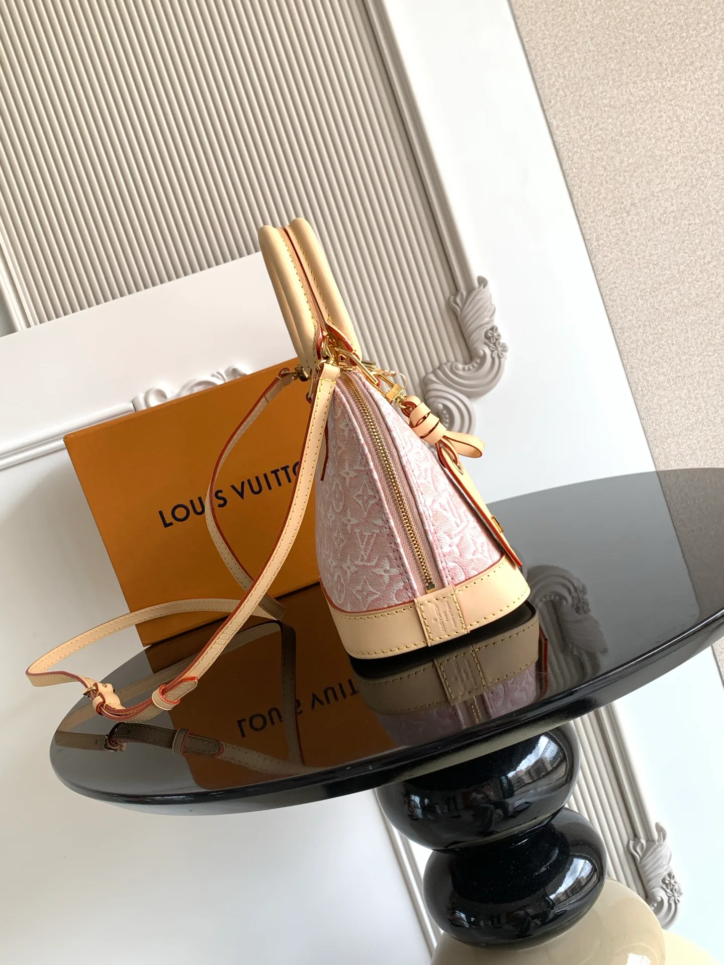 Классические Сумки Женские Louis Vuitton 17483342