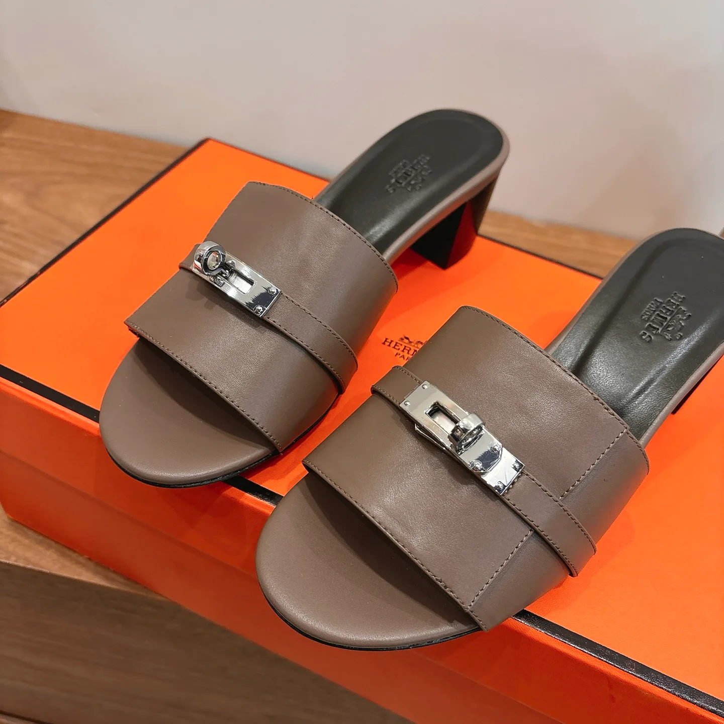 Туфли Женские Hermes 11622280