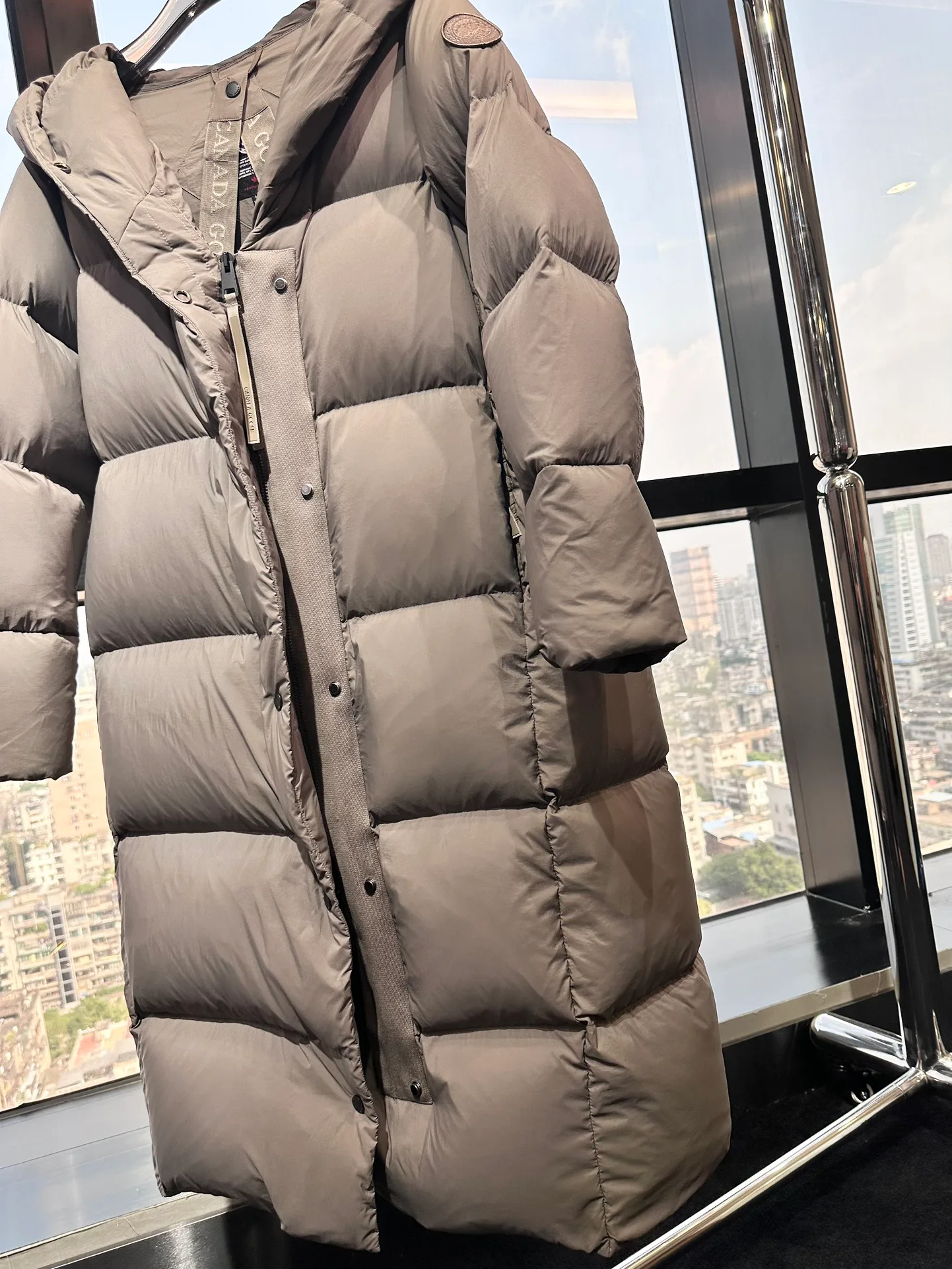 Куртки И Пуховики Женские Canada Goose 18911429