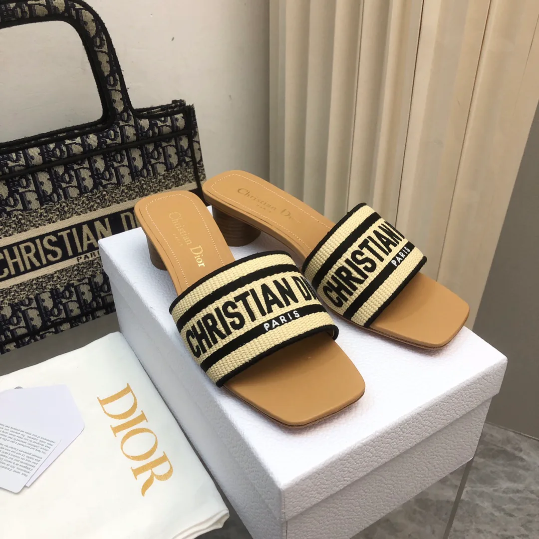 Босоножки Женские Christian Dior 18633984