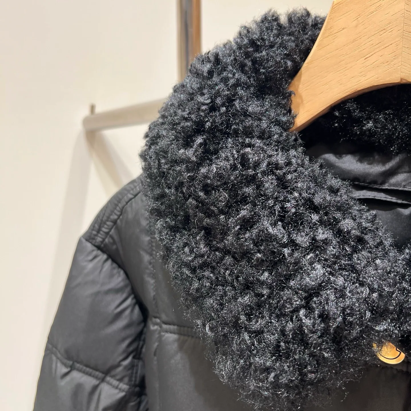 Куртки И Пуховики Женские Moncler 18036513