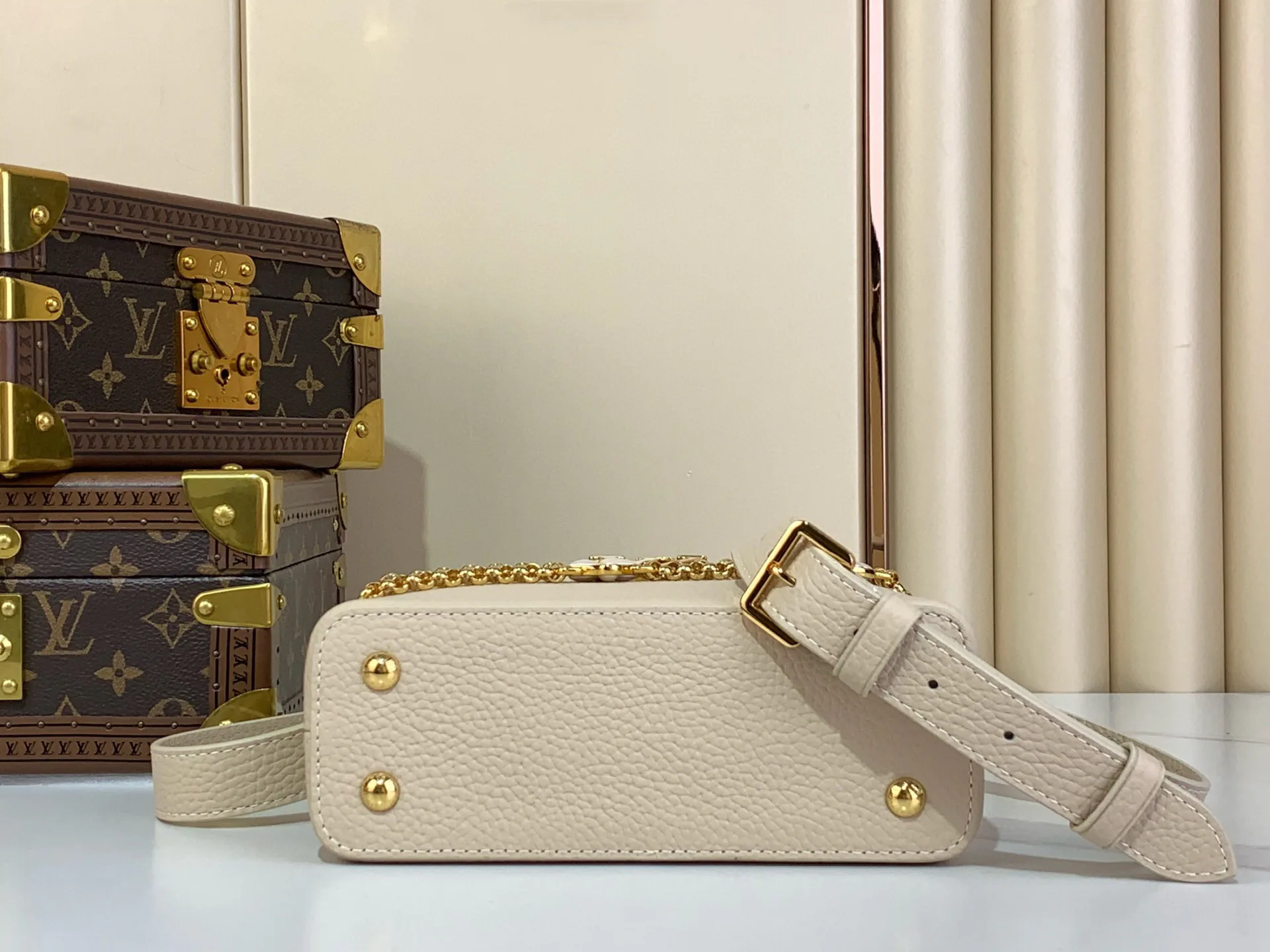 Сумки На Ремне Женские Louis Vuitton 111936