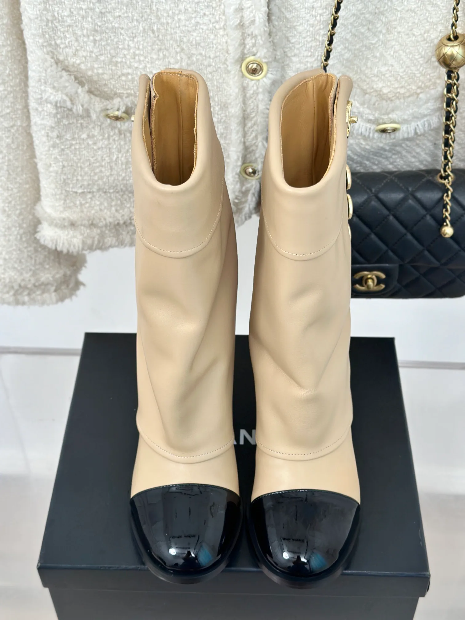 Сапоги Женские Chanel 18154389