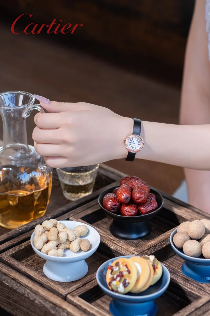 Часы Женские Cartier 11215510