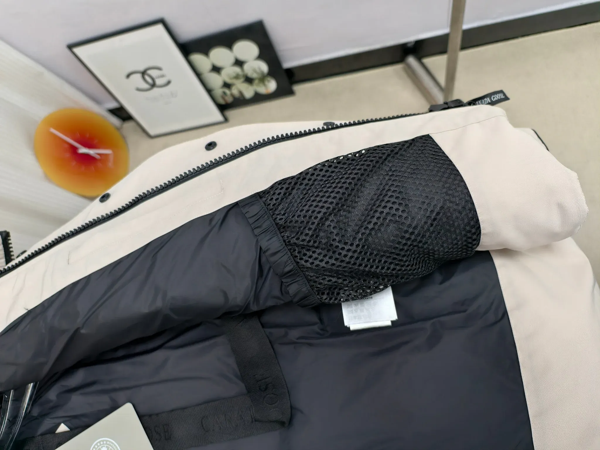 Куртки И Пуховики Женские Canada Goose 2162150