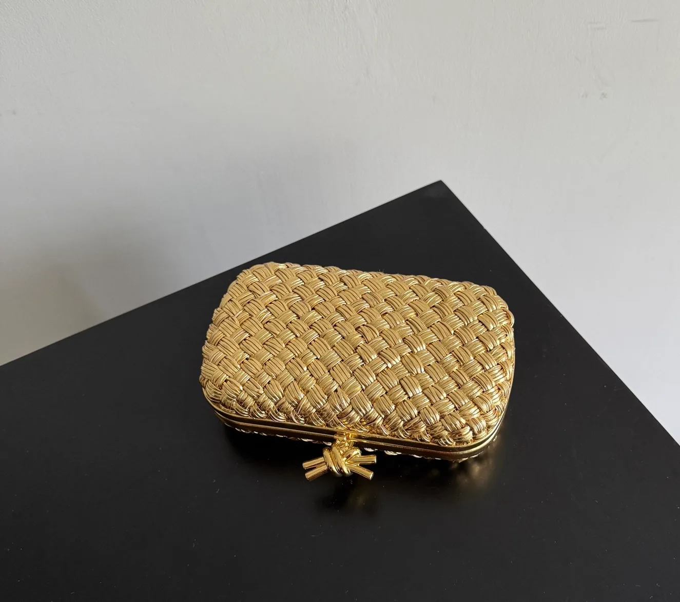 Клатчи Женские Bottega Veneta 17313238