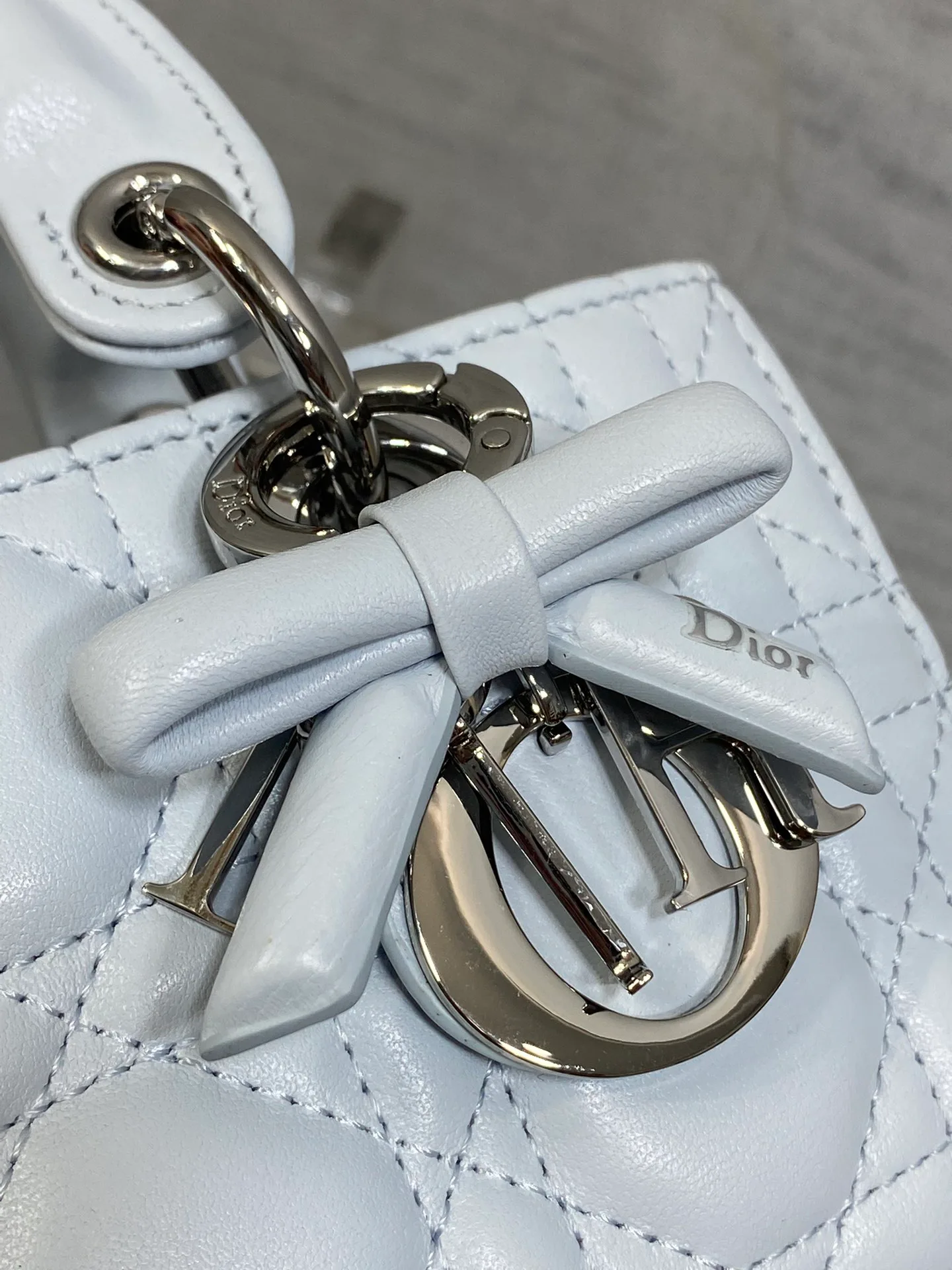 Классические Сумки Женские Christian Dior 13227172