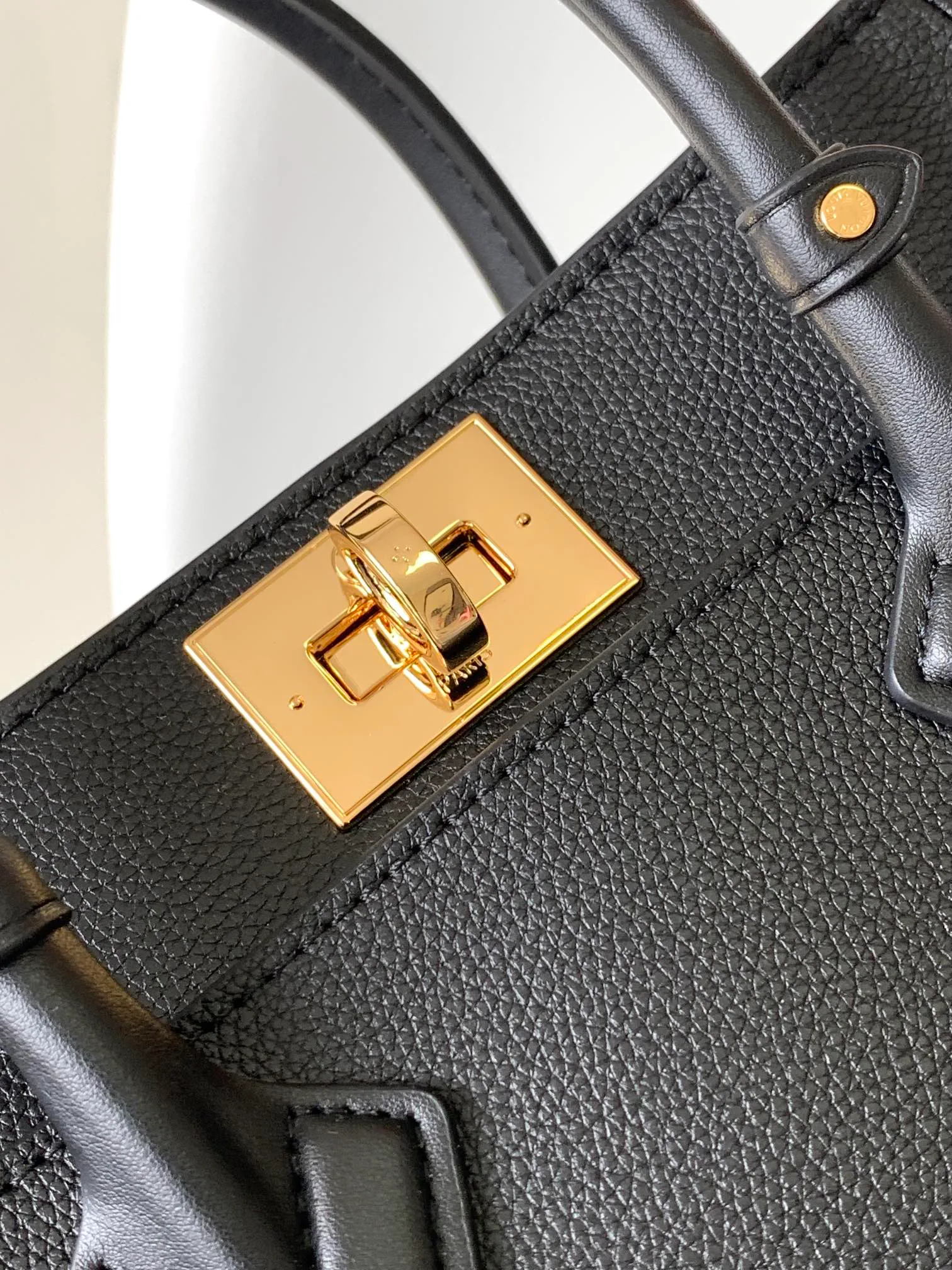 Классические Сумки Женские Louis Vuitton 11185387