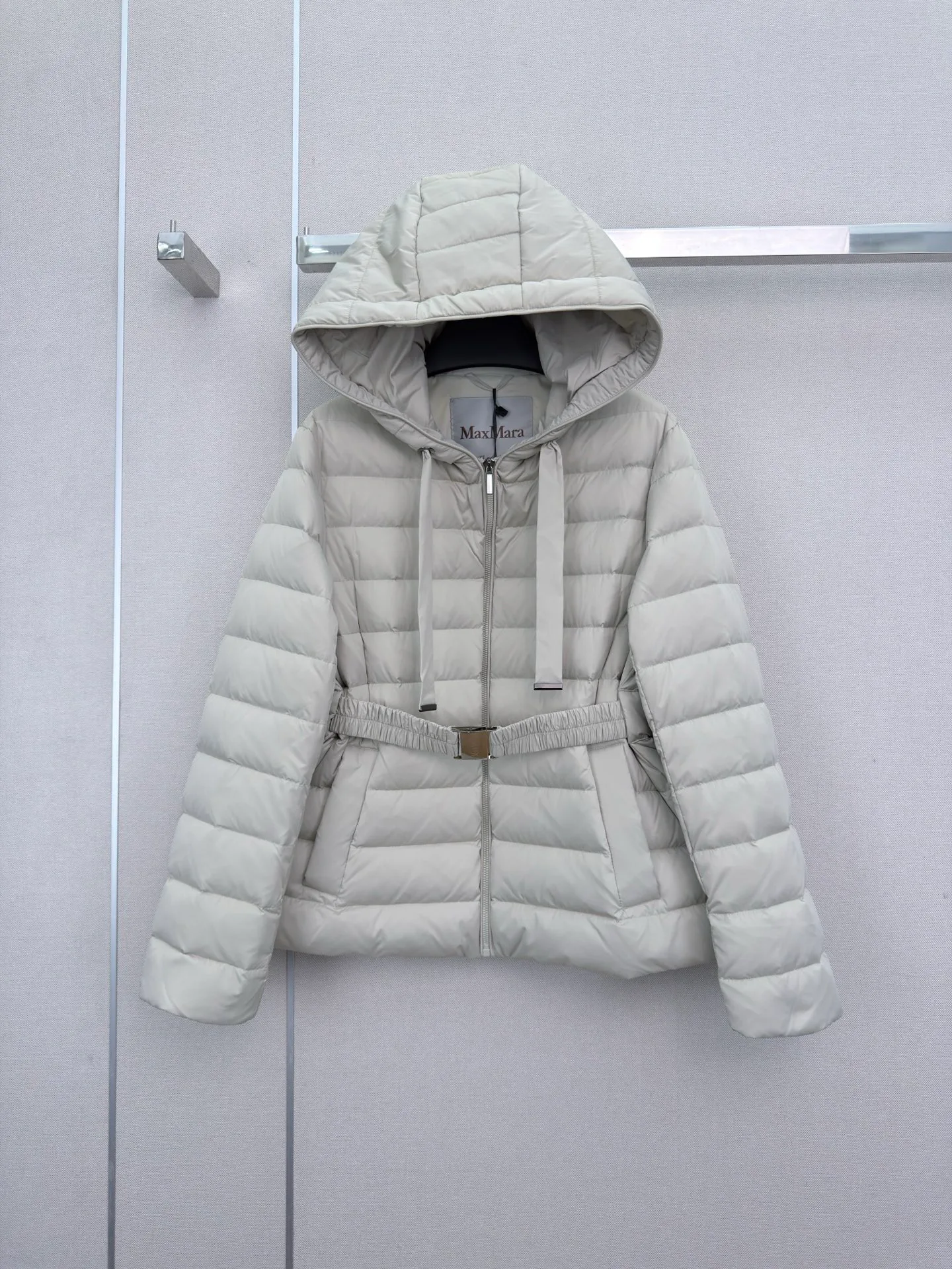 Куртки И Пуховики Женские Max Mara 18056540