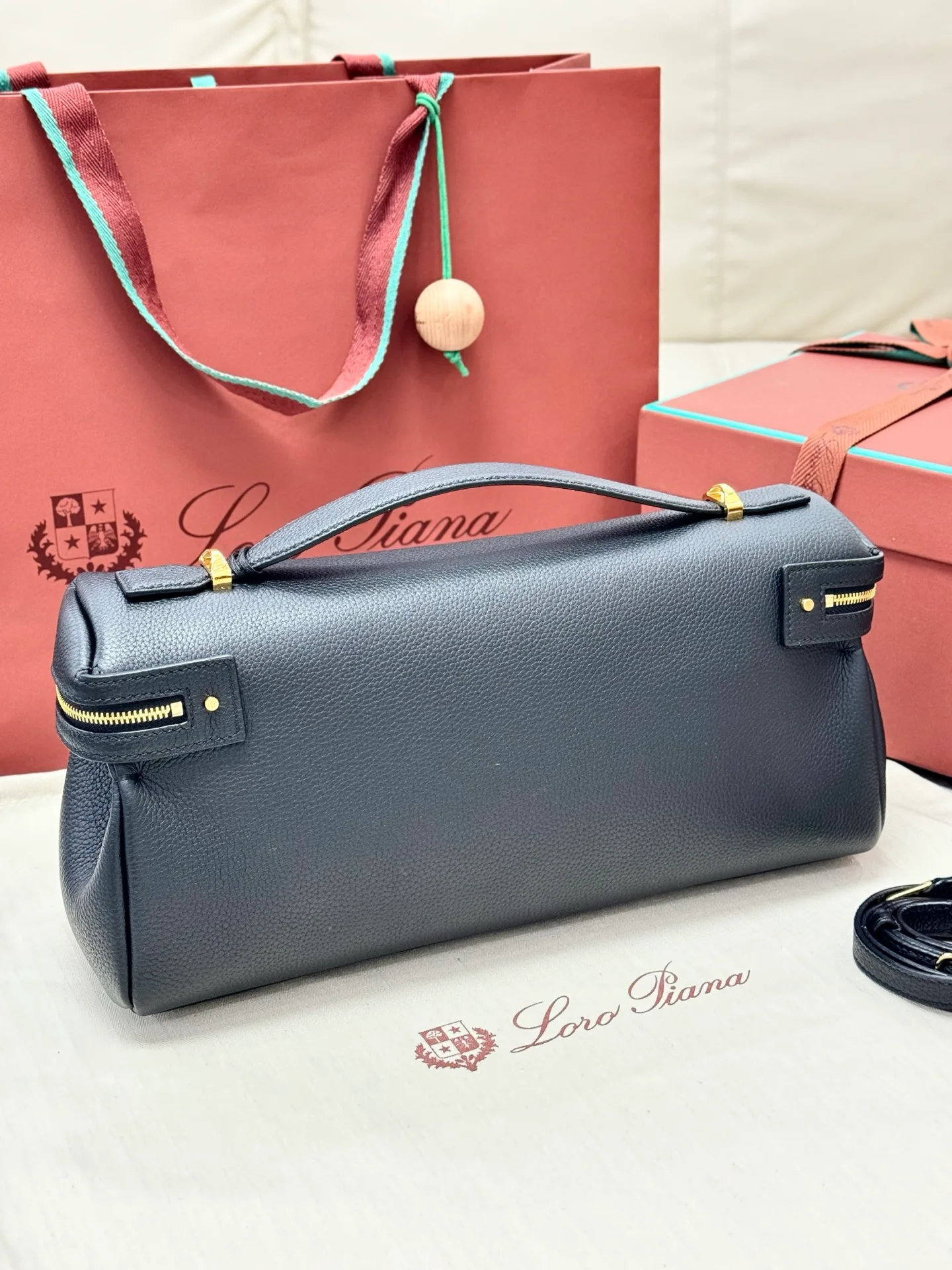 Классические Сумки Женские Loro Piana 11472668