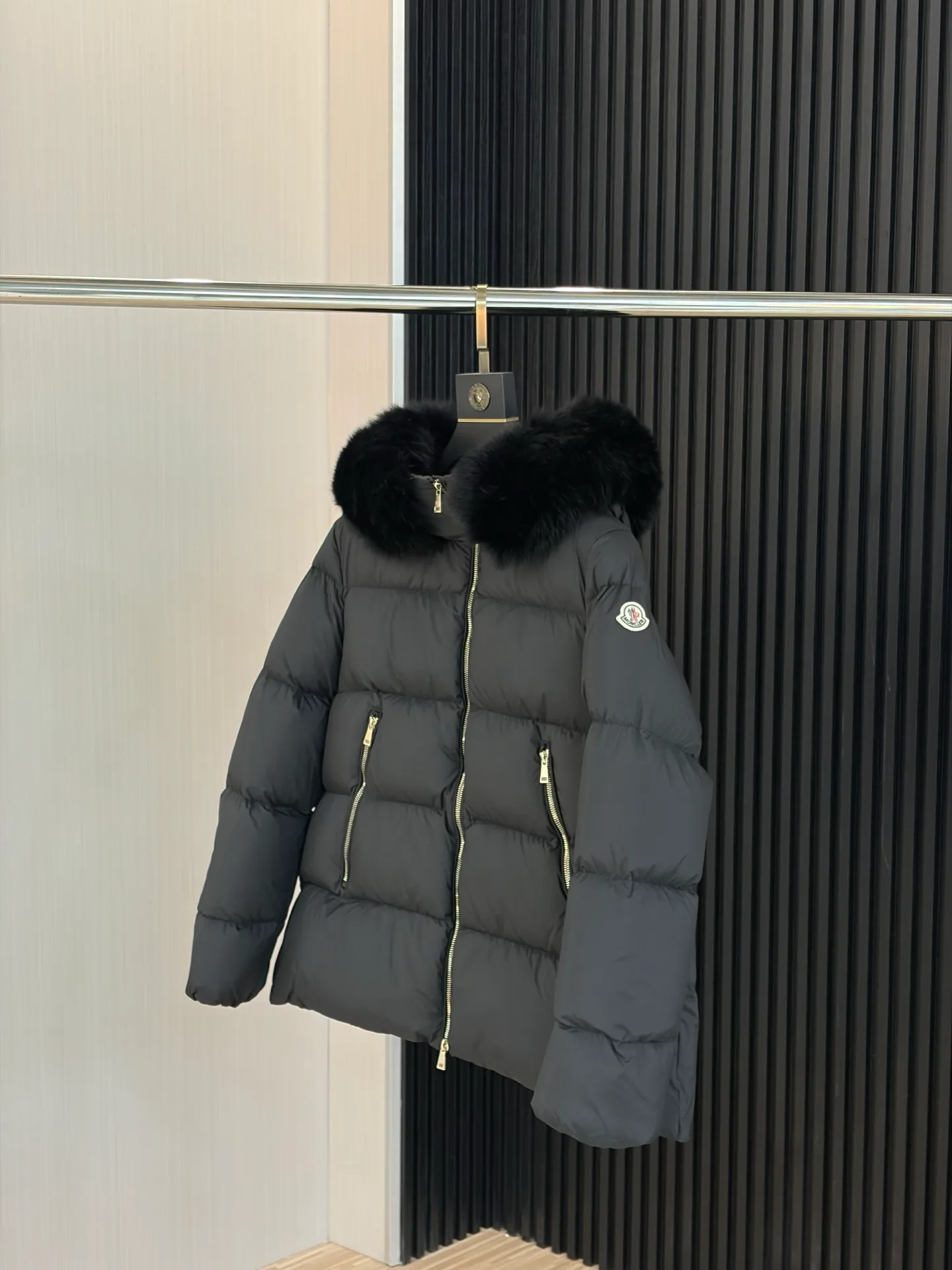 Куртки И Пуховики Женские Moncler 18111423