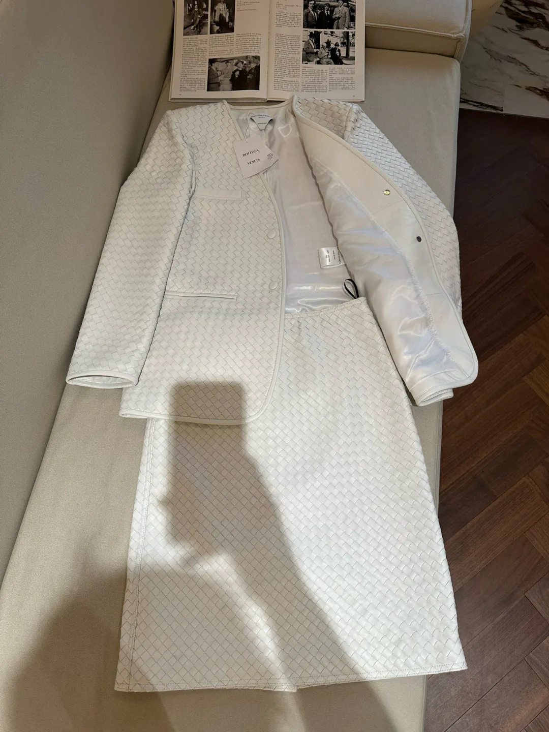 Кожаные Куртки И Дублёнки Женские Bottega Veneta 4876751