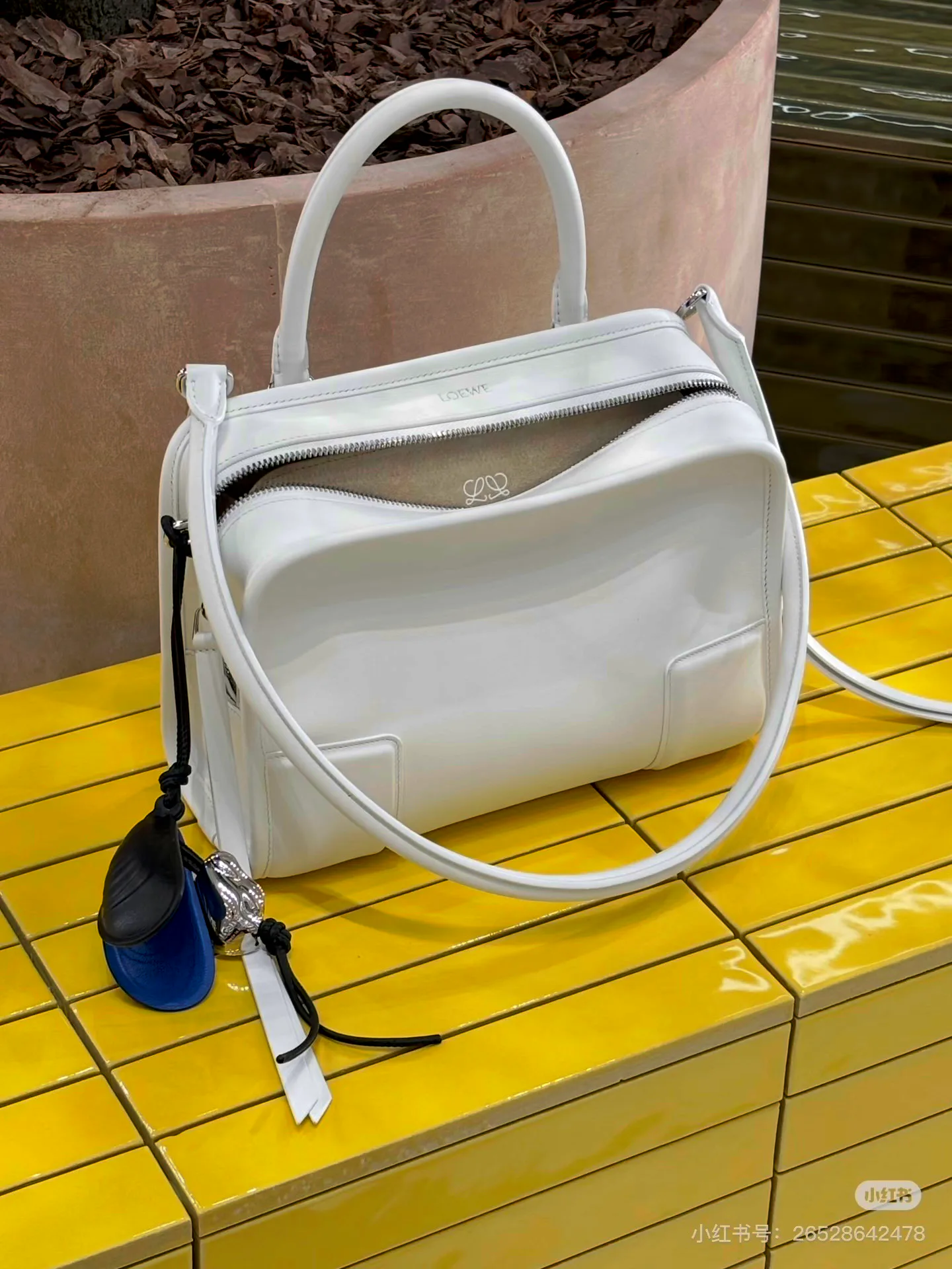 Классические Сумки Женские Loewe 11892164